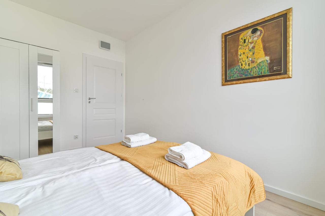 Ltc - Apartments Modern Tower กดิเนีย ภายนอก รูปภาพ