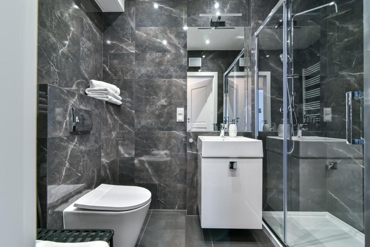 Ltc - Apartments Modern Tower กดิเนีย ภายนอก รูปภาพ